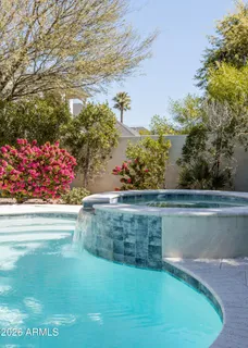 $1,400,000 | 625 West Echo Lane, Phoenix, AZ 85021