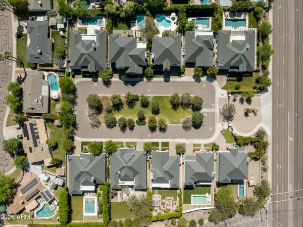 $1,400,000 | 625 West Echo Lane, Phoenix, AZ 85021