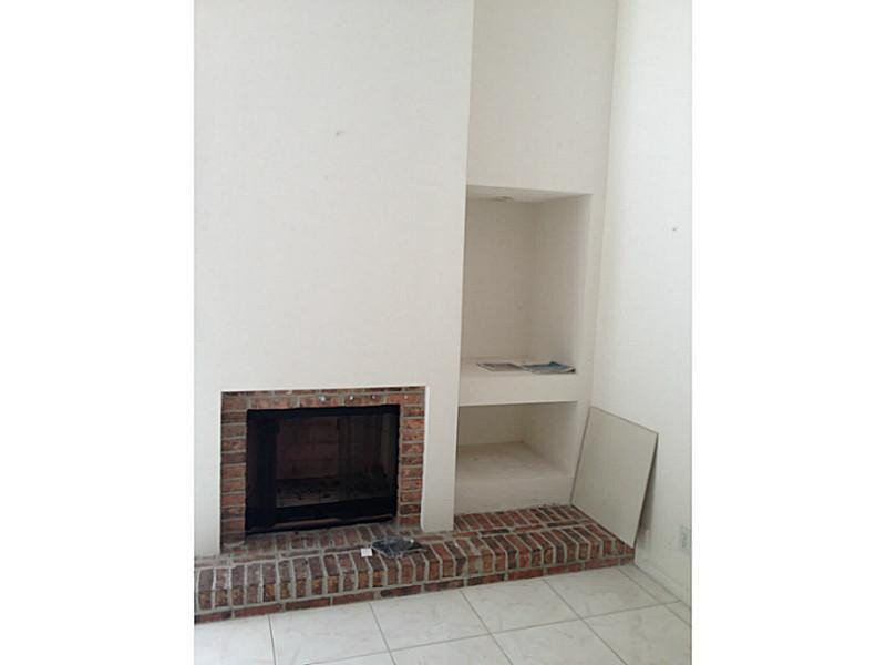 7680 Kenway Place East, Unit 7680 Boca Raton, FL 33433 - Photo 8 of 22 Den/Family/Great Room