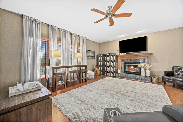 $634,900 | 22374 Woodland Lane, Frankfort, IL 60423