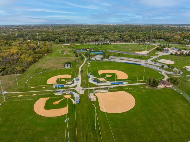 $634,900 | 22374 Woodland Lane, Frankfort, IL 60423