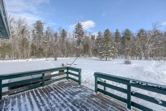 a bath tub sitting in middle of snow