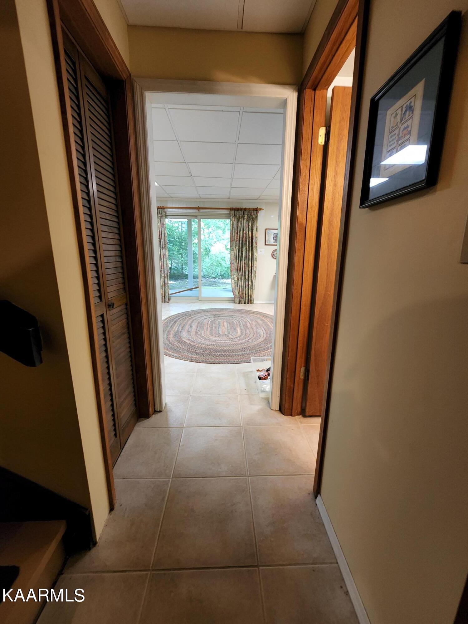 38 Brookside Drive Oak Ridge, TN 37830 - Photo 25 of 28 Basement Hall