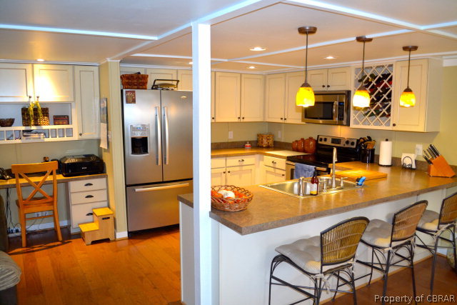 512 Hideaway Point Road Topping, VA 23169 - Photo 7 of 23 Gallery Image 7