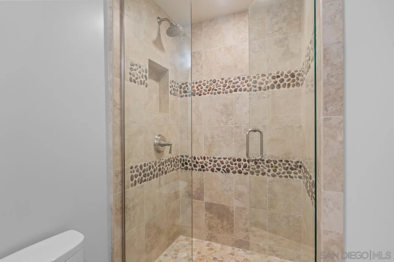 27 Green Turtle Road Coronado, CA 92118 - Photo 39 of 74
