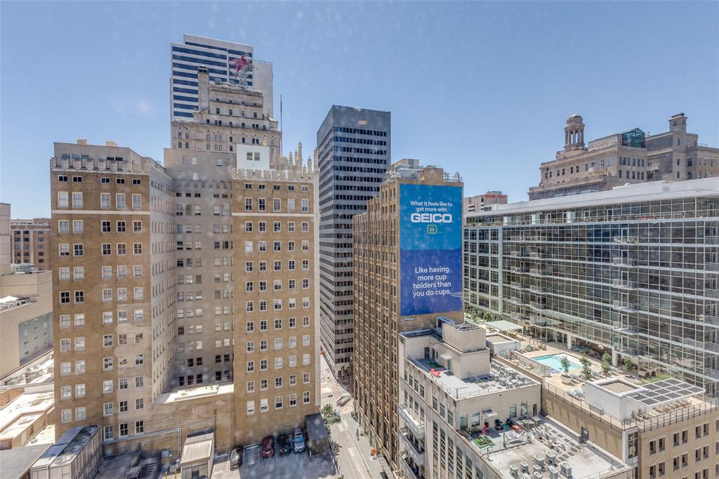 1505 Elm Street, Unit 1401 Dallas, TX 75201 - Photo 21 of 35 view of a city
