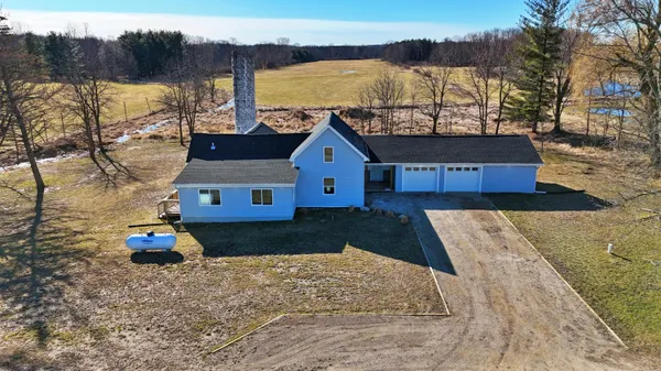 $350,000 | 105 40th Avenue, Lakeview, MI 48850