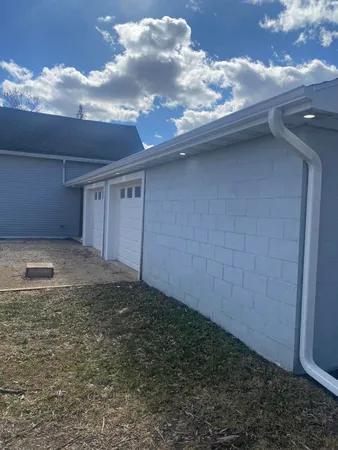 $350,000 | 105 40th Avenue, Lakeview, MI 48850