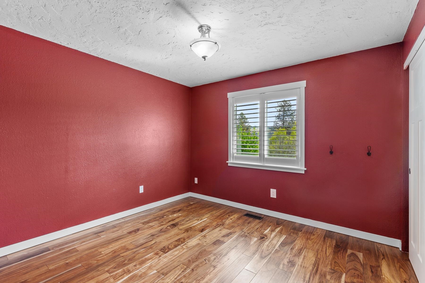 1025 South Garry Road Liberty Lake, WA 99019 - Photo 13 of 35