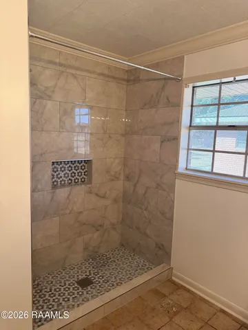 $2,100 | Undisclosed Address, New Iberia, LA 70560