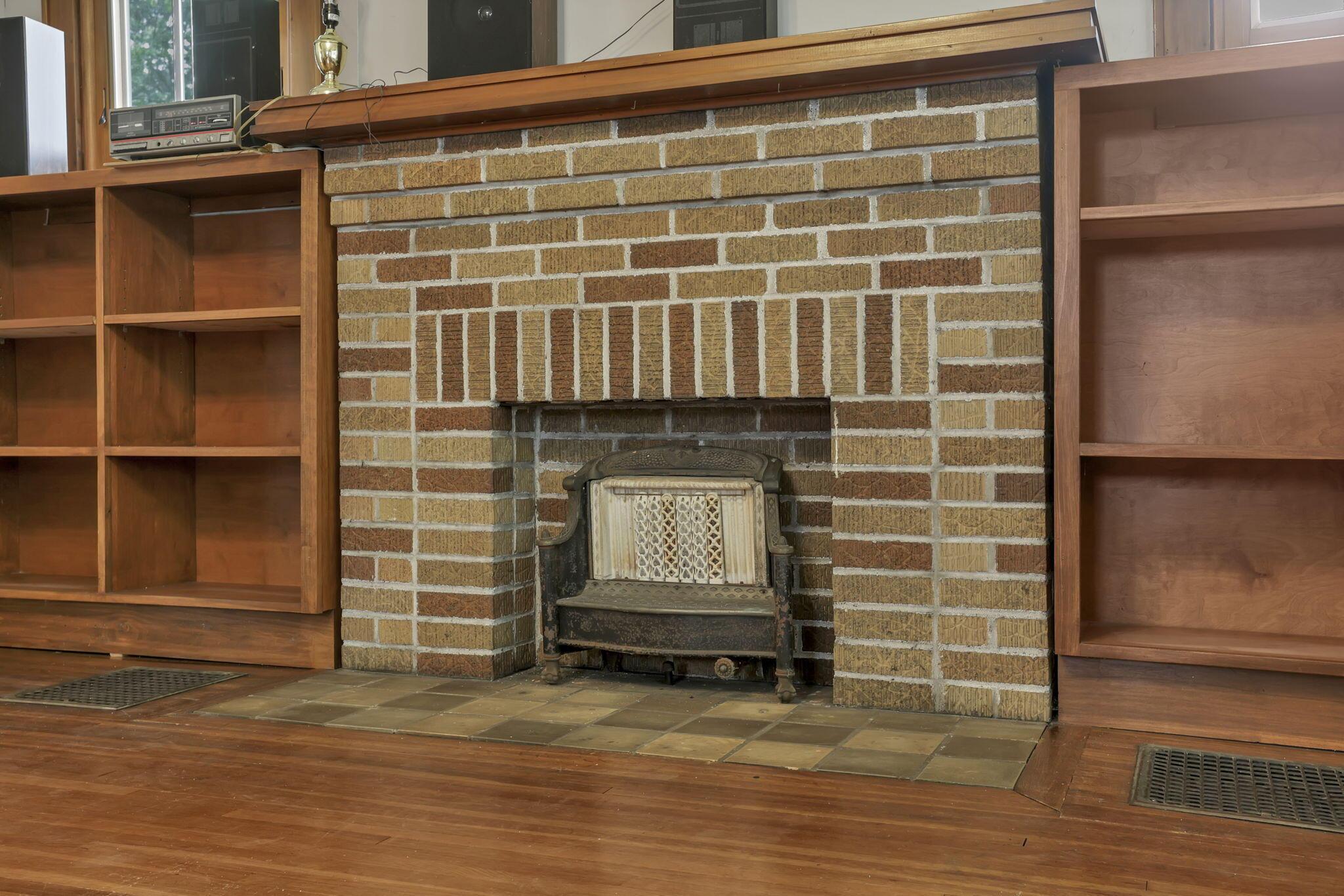 79 Westwood Road Columbus, OH 43214 - Photo 6 of 38 3-web-or-mls-4E7A8155