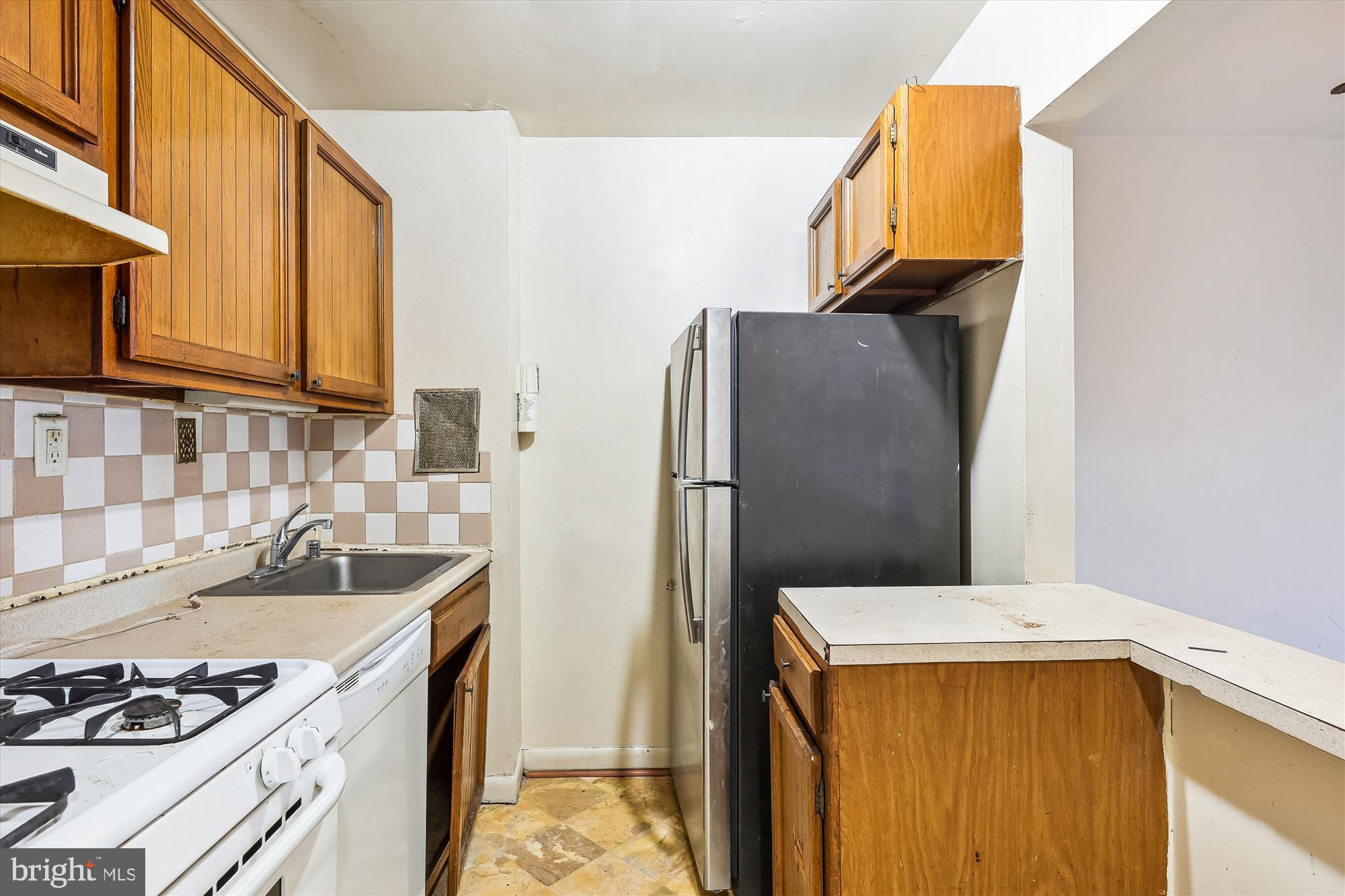 1920 Naylor Road Southeast, Unit 106 Washington, DC 20020 - Photo 12 of 34