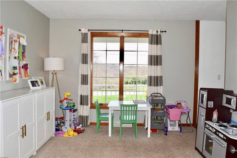 58 Christonia Road Gibsonia, PA 15044 - Photo 11 of 20