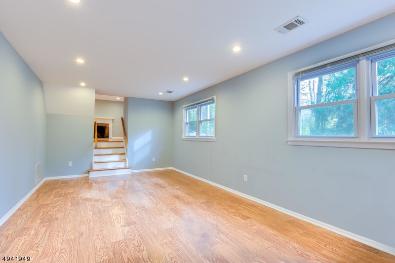 857 Cherry Hill Road Princeton, NJ 08540 - Photo 19 of 22 a bedroom with a large bed and a window