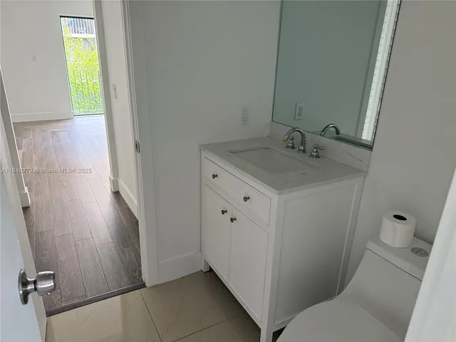 $2,400 | 6850 Northwest 173rd Drive, Unit 103, Hialeah, FL 33015