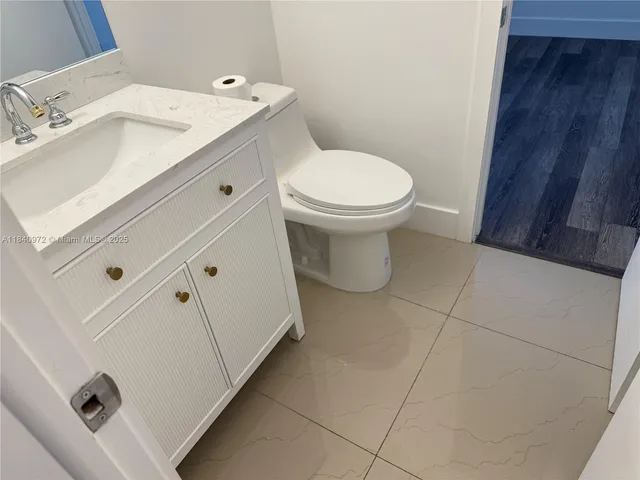 $2,400 | 6850 Northwest 173rd Drive, Unit 103, Hialeah, FL 33015