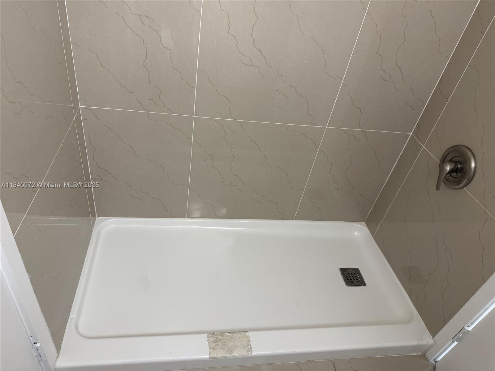 6850 Northwest 173rd Drive, Unit 103 Hialeah, FL 33015 - Photo 10 of 16