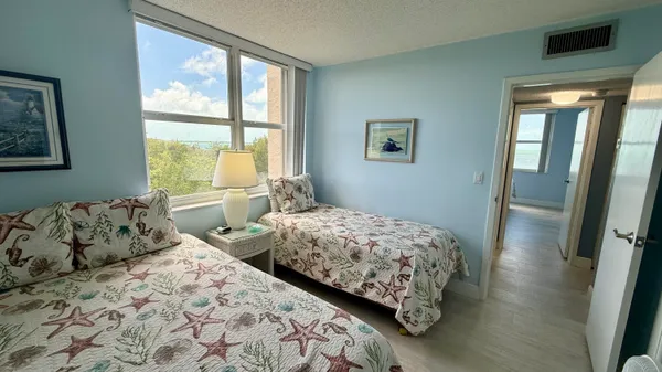 $649,000 | 88500 Overseas Highway, Unit 422, Islamorada, FL 33036