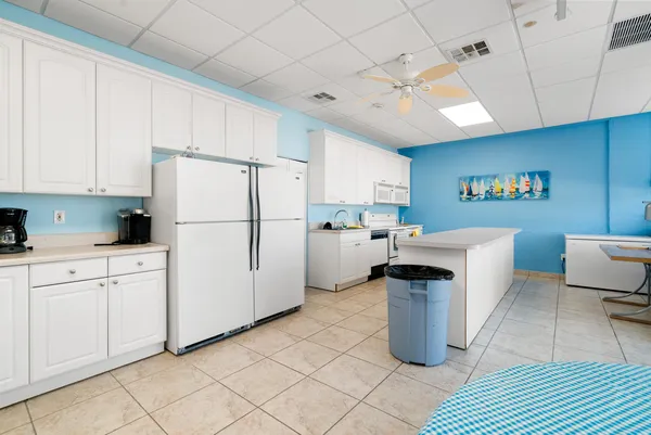 $649,000 | 88500 Overseas Highway, Unit 422, Islamorada, FL 33036