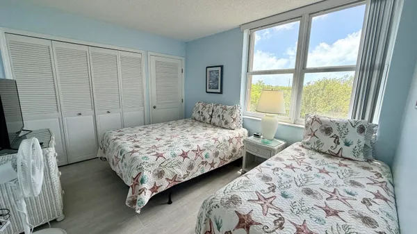 $649,000 | 88500 Overseas Highway, Unit 422, Islamorada, FL 33036