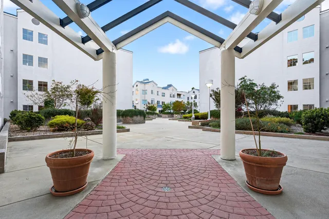 $619,000 | 535 Pierce Street, Unit 3114, Albany, CA 94706