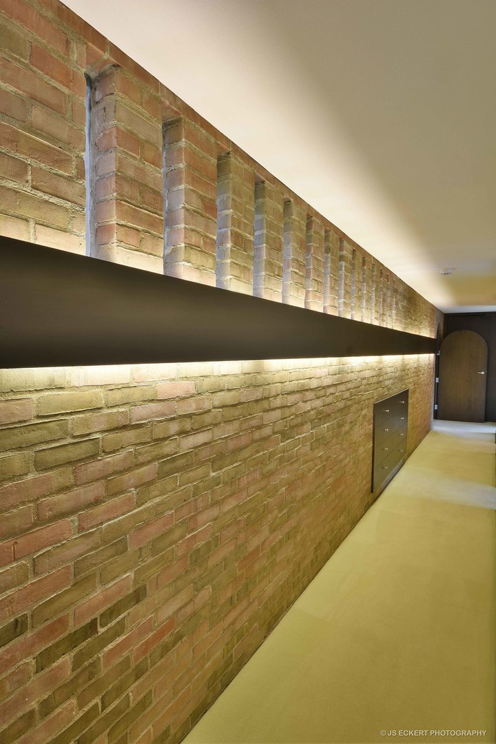 2345 Old Mill Road Lake Forest, IL 60045 - Photo 41 of 73 a view of an ocean