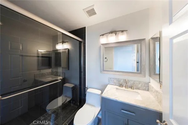 a view of house with outdoor seating space