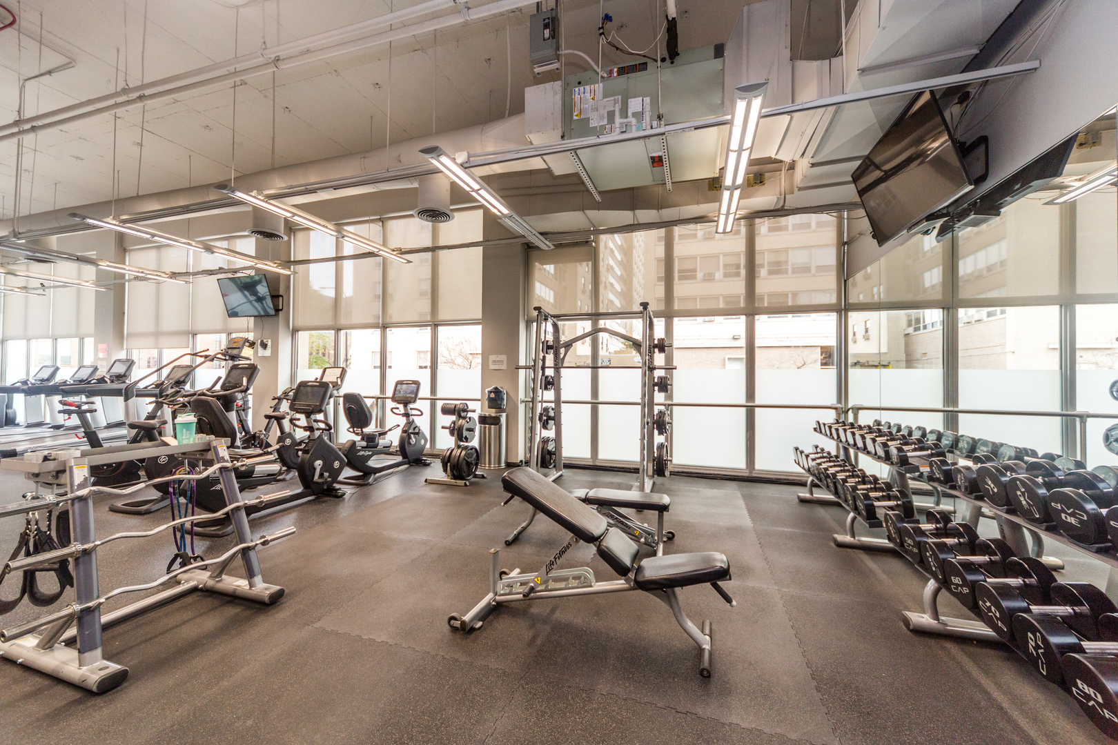 655 West Irving Park Road, Unit 2801 Chicago, IL 60613 - Photo 38 of 44