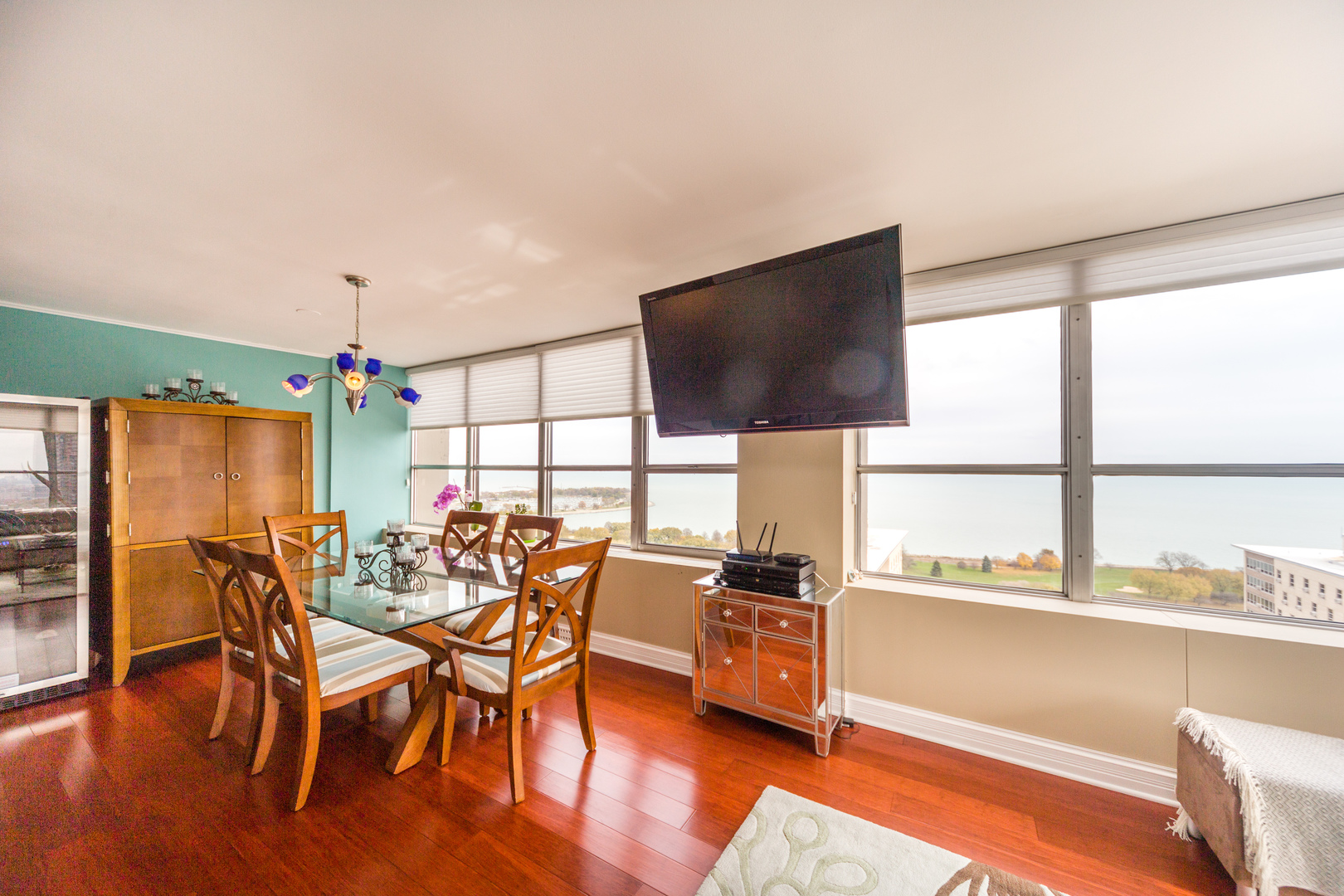 655 West Irving Park Road, Unit 2801 Chicago, IL 60613 - Photo 8 of 44