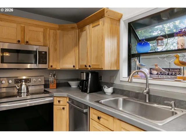 $599,000 | 315 Seagrove Loop, Lincoln City, OR 97367