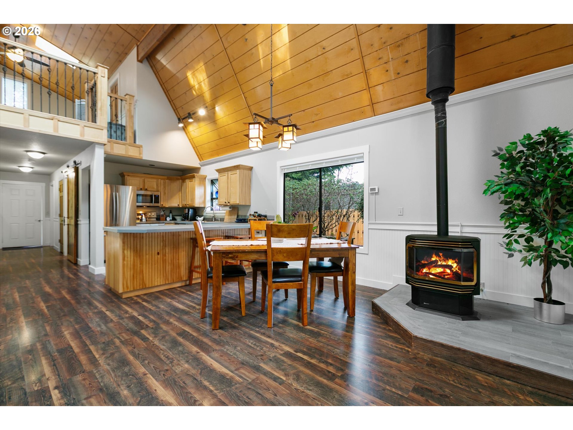 315 Seagrove Loop Lincoln City, OR 97367 - Photo 8 of 41