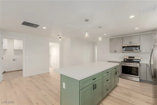 $595,000 | 663 D Avenue, Boulder City, NV 89005