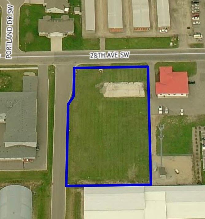 205 28th Avenue Southwest Willmar, MN 56201 - Photo 4 of 5