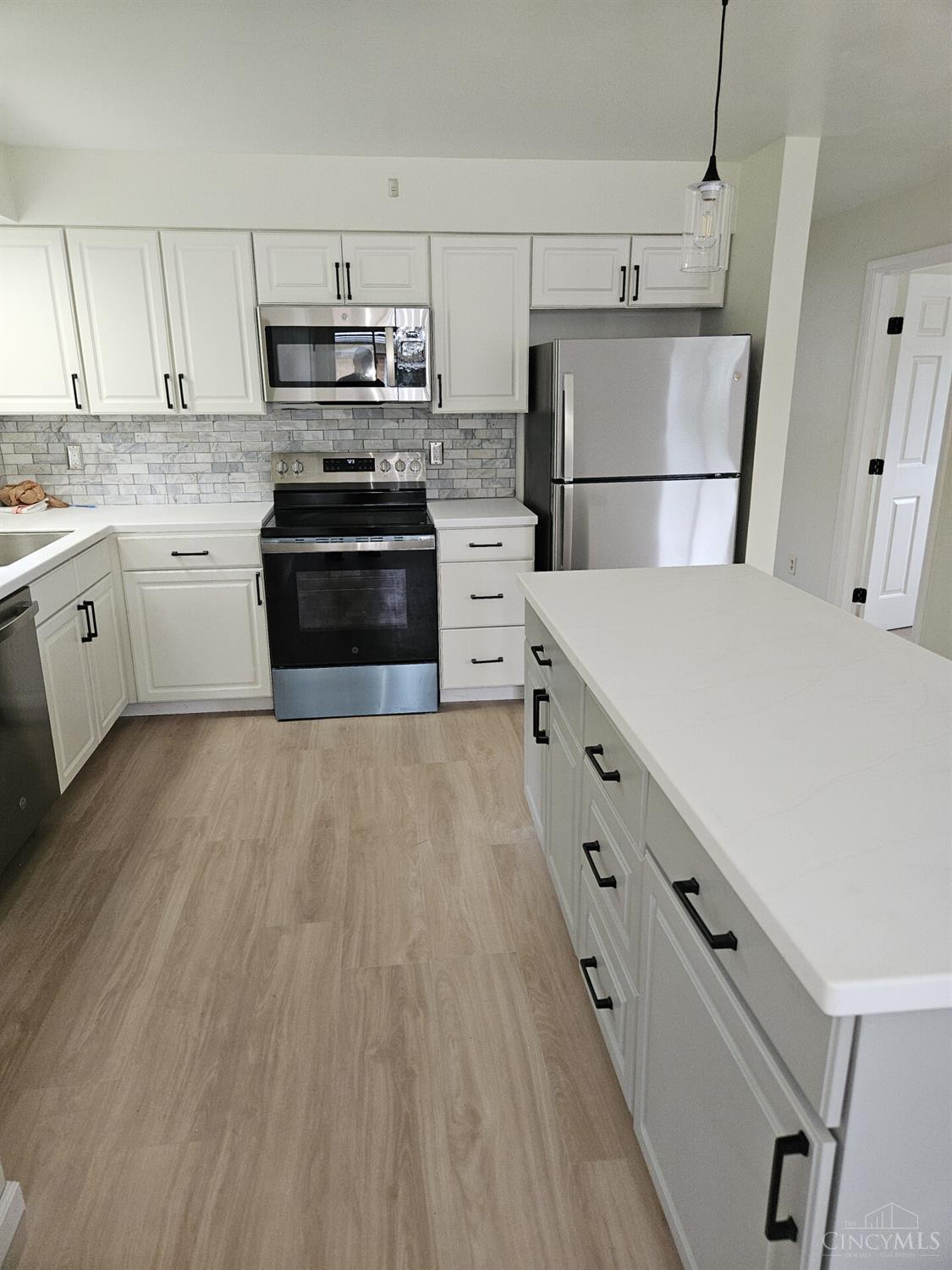 5338 Foley Road Cincinnati, OH 45238 - Photo 13 of 19