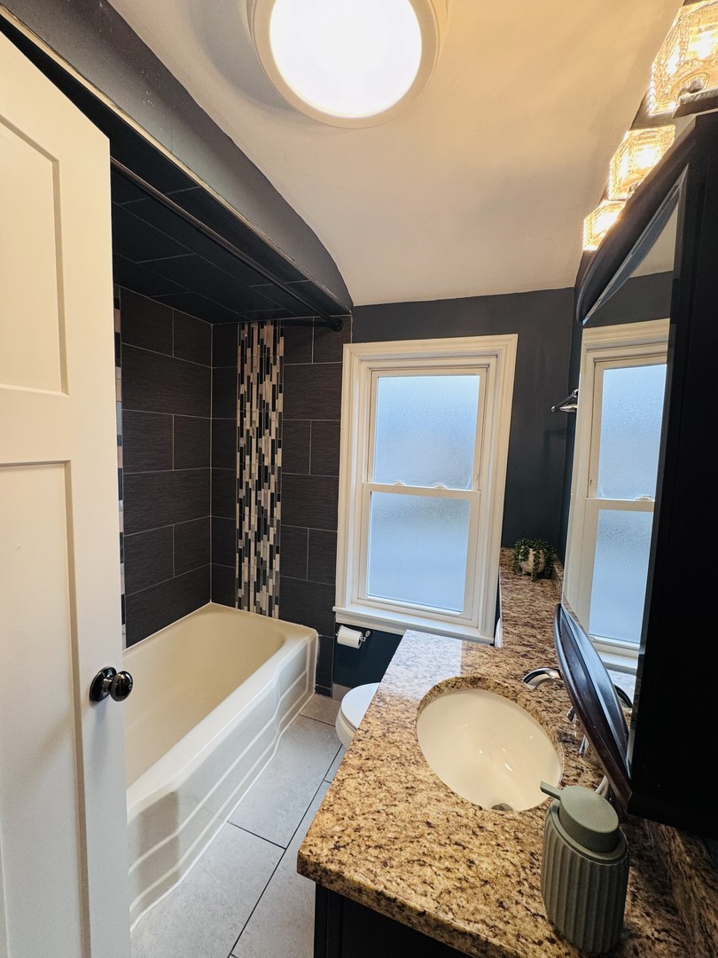 2243 South 3rd Avenue Riverside, IL 60546 - Photo 20 of 31 Gallery Image 20