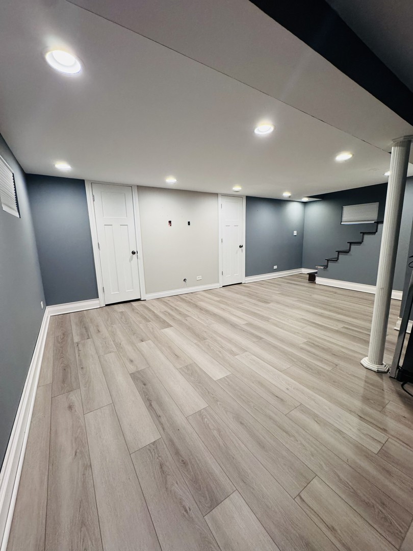 2243 South 3rd Avenue Riverside, IL 60546 - Photo 26 of 31 Gallery Image 26