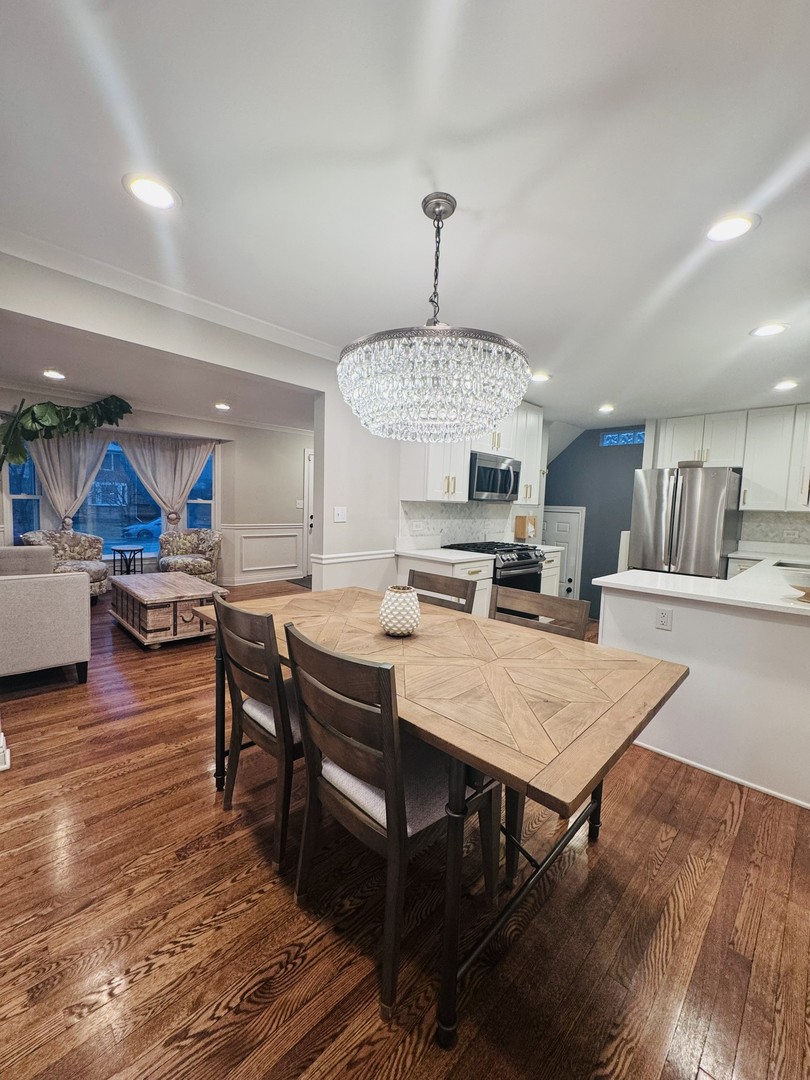 2243 South 3rd Avenue Riverside, IL 60546 - Photo 7 of 31 Gallery Image 7