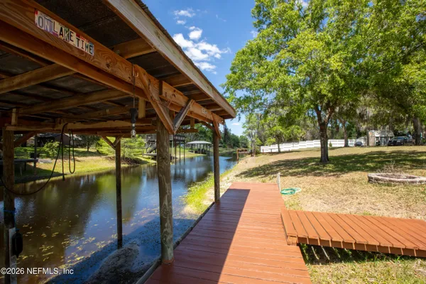 $419,000 | 5930 Island Road, Melrose, FL 32666