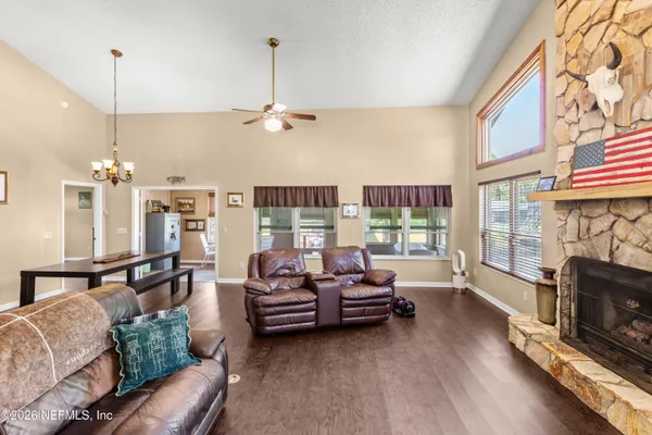 $419,000 | 5930 Island Road, Melrose, FL 32666