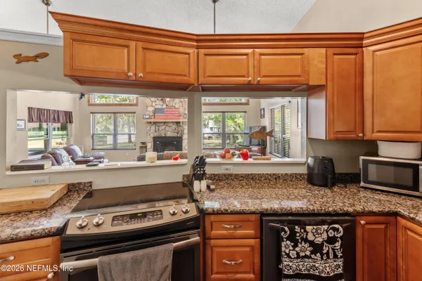 $419,000 | 5930 Island Road, Melrose, FL 32666