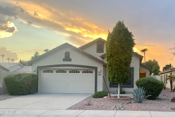 $2,350 | 2610 North 107th Drive, Avondale, AZ 85392