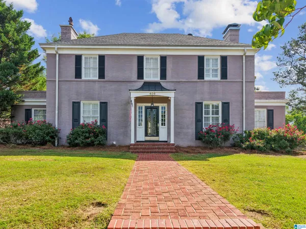 $327,499 | 400 3rd Street North, Oneonta, AL 35121