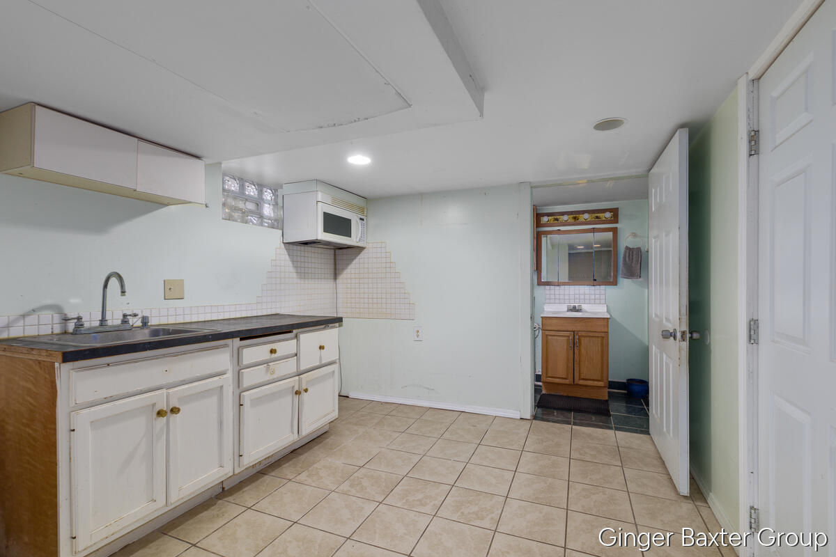 1222 Rathbone Street Southwest Wyoming, MI 49509 - Photo 14 of 23 1222-Rathbone_014