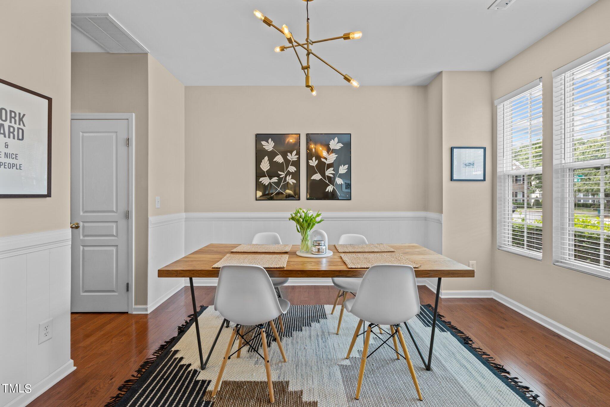 704 Bryant Street Raleigh, NC 27603 - Photo 4 of 38 6-web-or-mls-5Z8A9904
