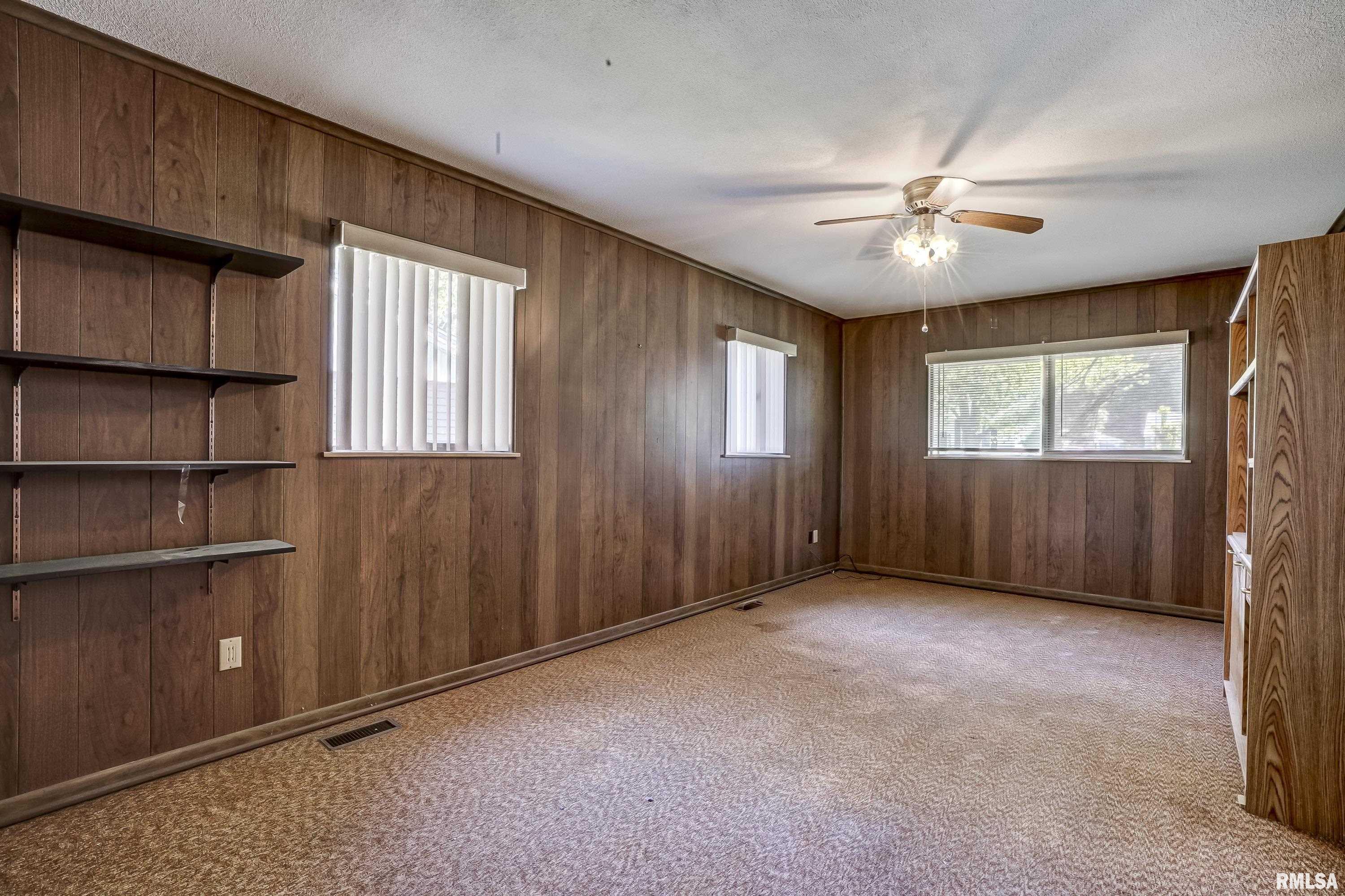 3425 South College Street Springfield, IL 62703 - Photo 16 of 34 Gallery Image 16