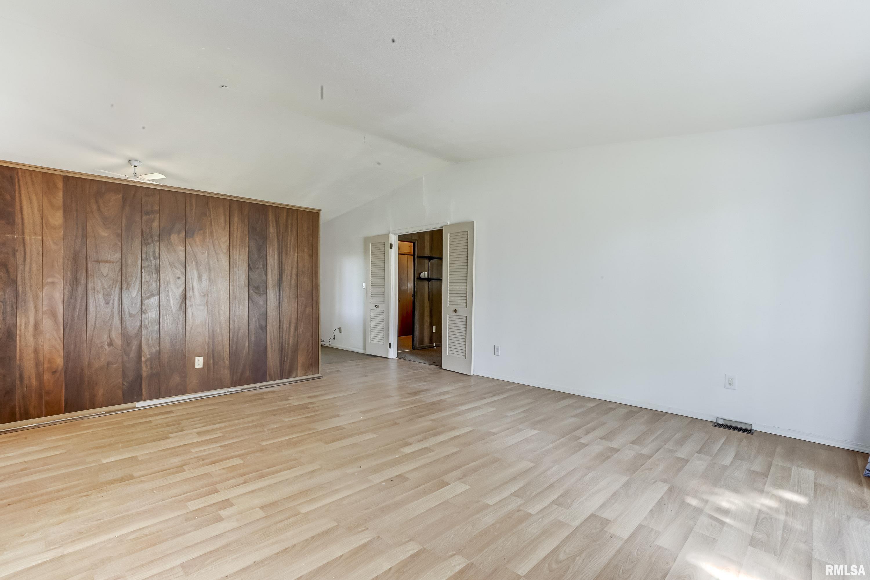 3425 South College Street Springfield, IL 62703 - Photo 7 of 34 Gallery Image 7