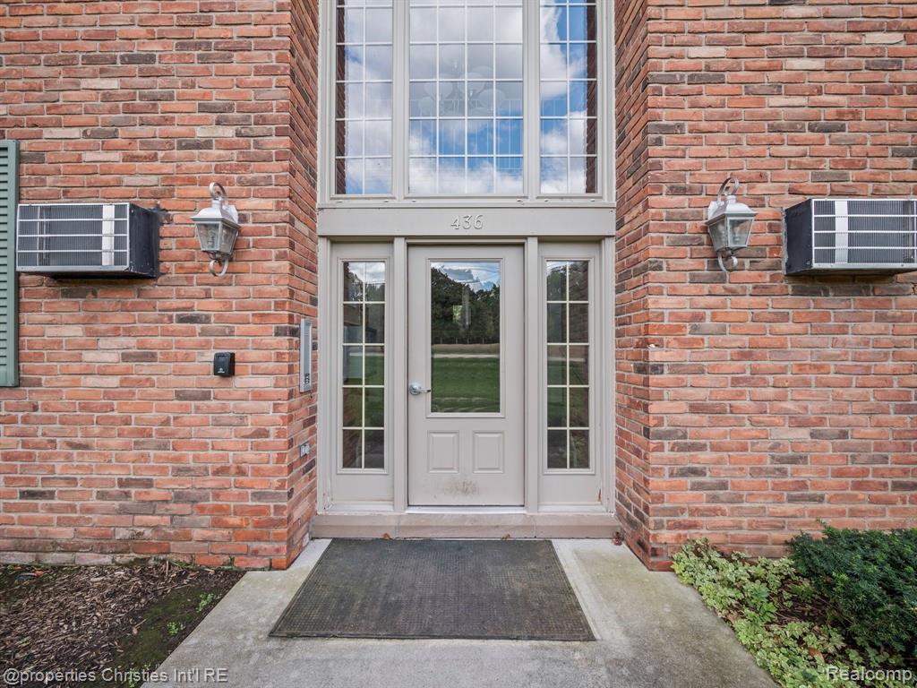 436 Romeo Road, Unit 327 Rochester, MI 48307 - Photo 5 of 21