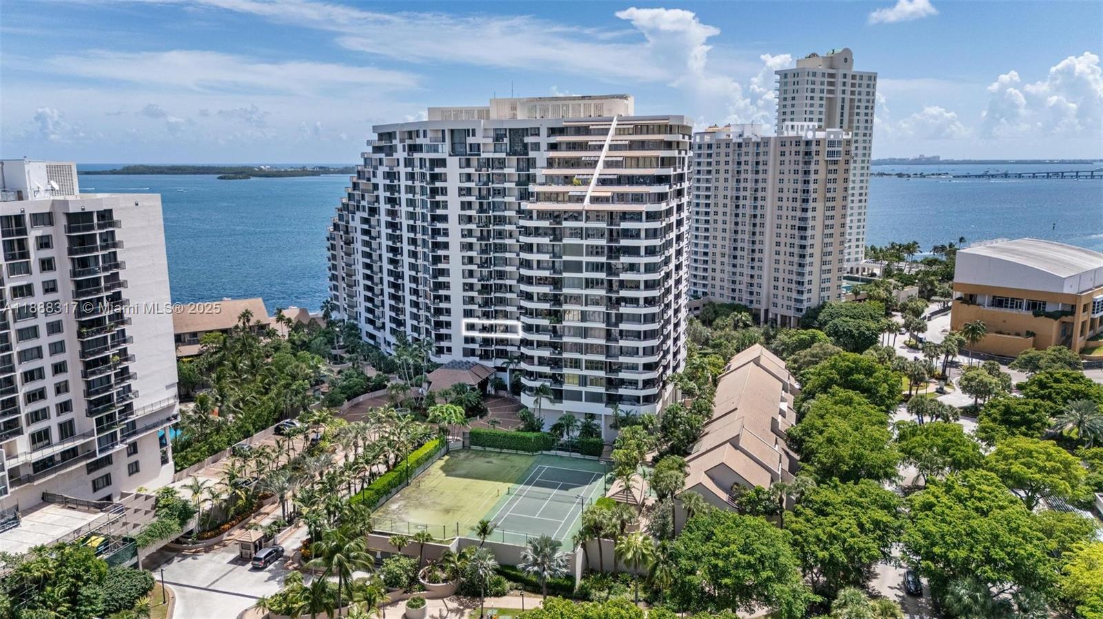 520 Brickell Key Drive, Unit A710 Miami, FL 33131 - Photo 37 of 43