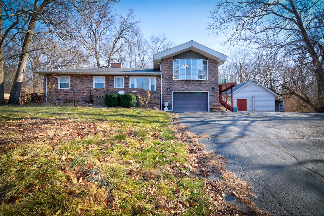 2552 Crossroads Road Decatur, IL 62521 - Photo 1 of 42 Front View