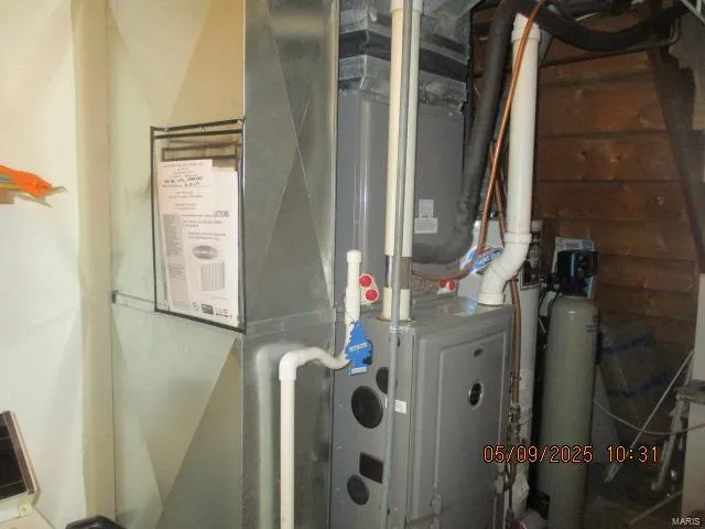 $254,000 | 4551 Highway 50, Leslie, MO 63056